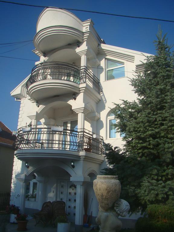 Apartment Cace Kumanovo Exterior foto